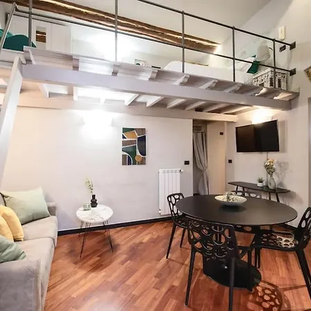 Charming Loft In The Heart Of Lägenhet Genua