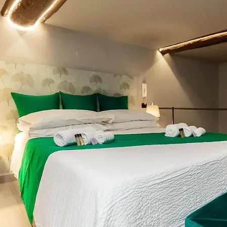 Charming Loft In The Heart Of Γένοβα